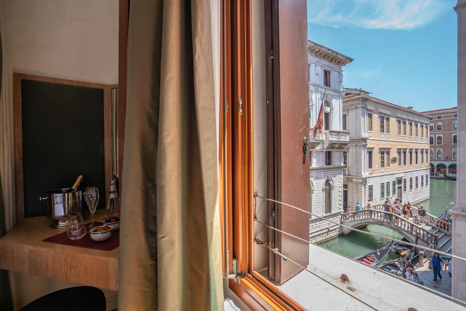 ホテル Residenza San Marco " La Padrona" ヴェネツィア エクステリア 写真